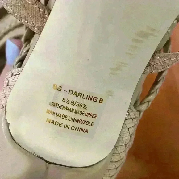 BCBGeneration Nude Snakeskin Pump with Nude/Neutral Gem Detail - Picture 7 of 9